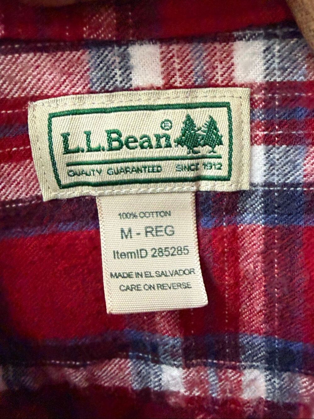 L.L. Bean Red Plaid Flannel Button Shirt M - Picture 4 of 5